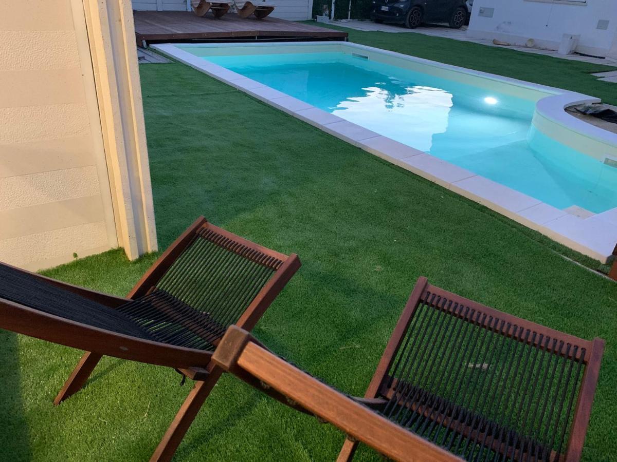 La Porta Sulla Spiaggia Casa Vacanze Su Forti Exterior photo