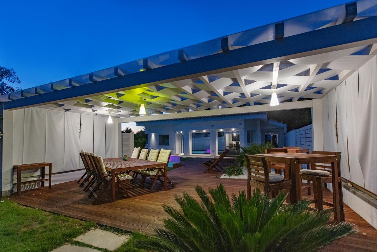 La Porta Sulla Spiaggia Casa Vacanze Su Forti Exterior photo